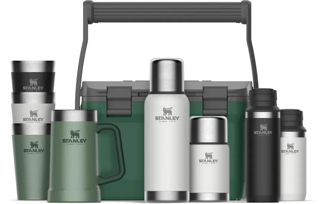 Stanley Adventure Stacking Beer Pint 0.47L - Hammertone Green