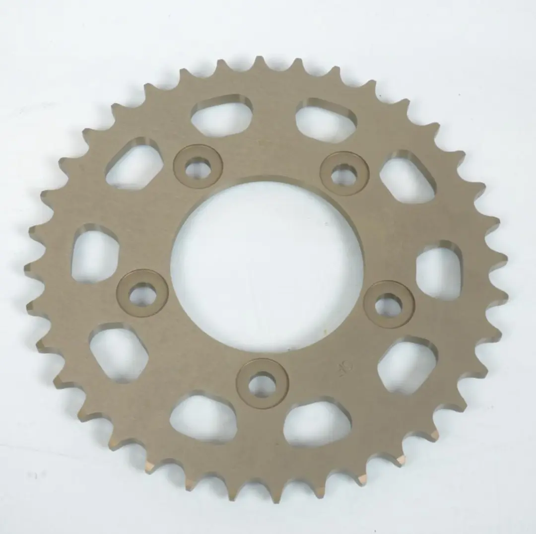Couronne de transmission Sunstar pour Moto Triumph 675 Daytona 2006 à 2013 36 d