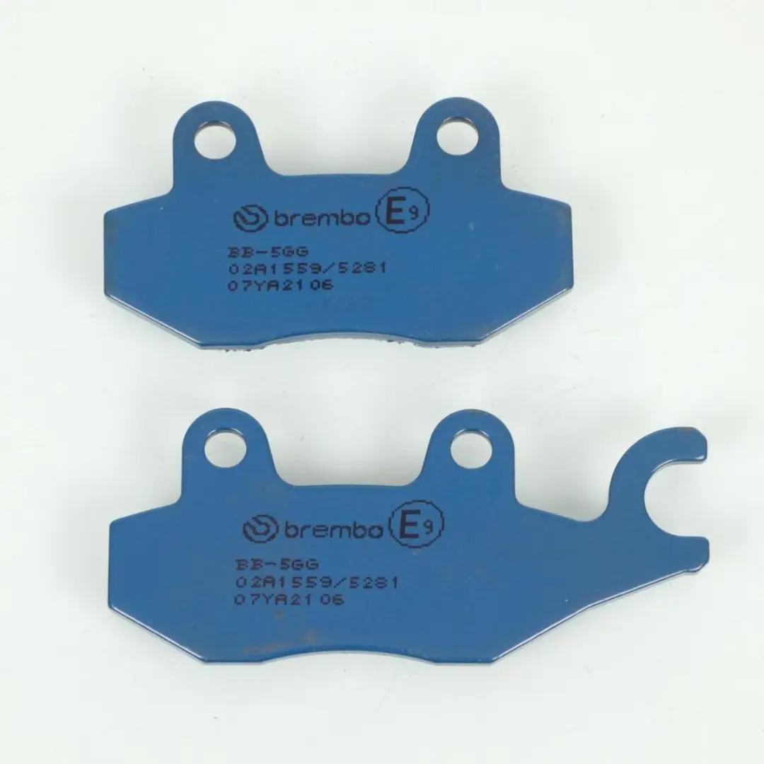 Plaquette de frein Brembo pour Moto Triumph 900 Thruxton Efi Vin>463261 2009 à