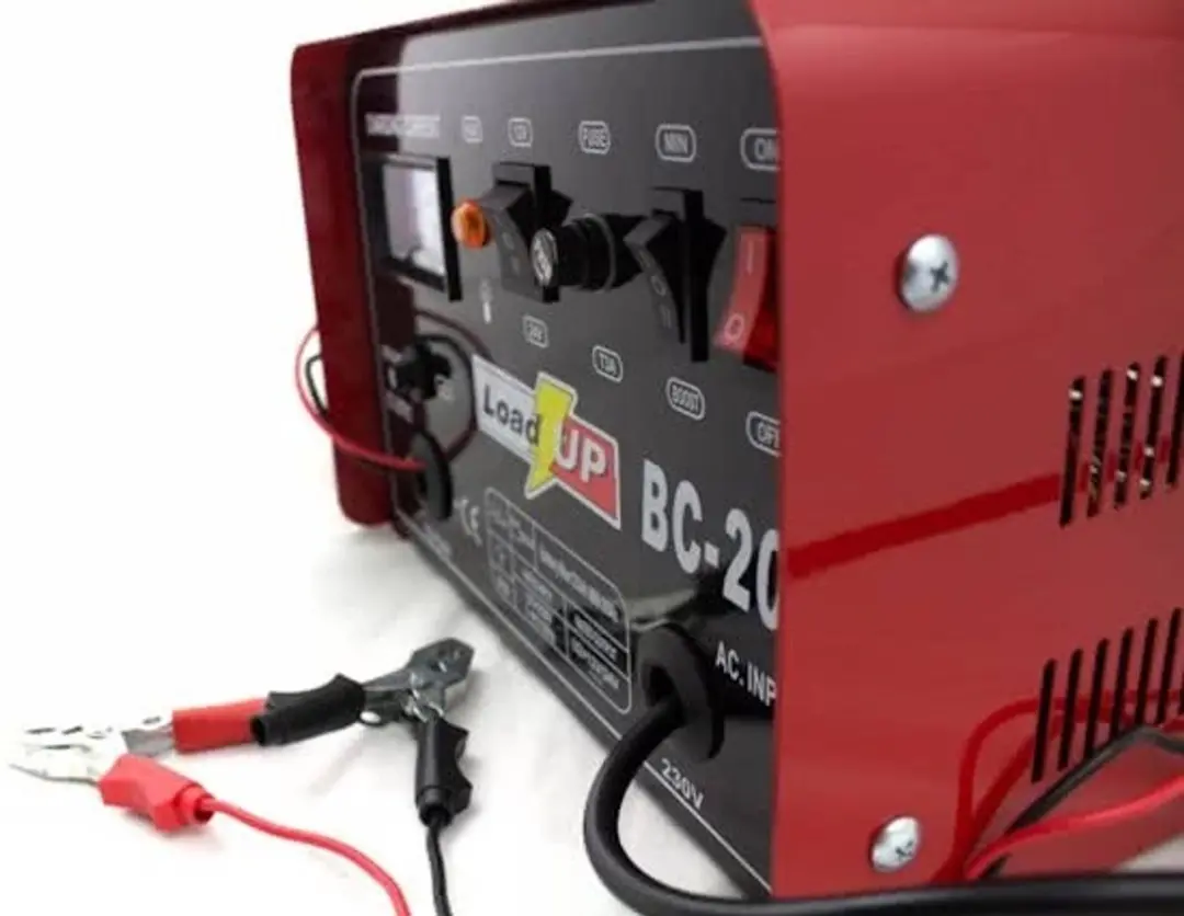 Airpress Acculader 12V/24V 8A
