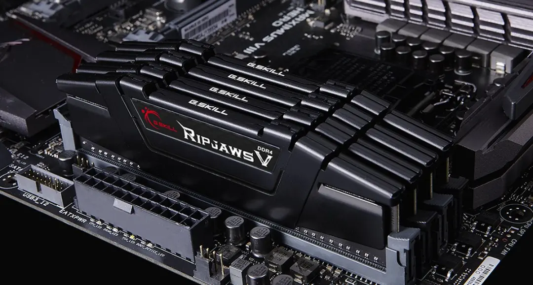 G.Skill Ripjaws F4-2666C19Q-128GVK DDR4 128GB Kit