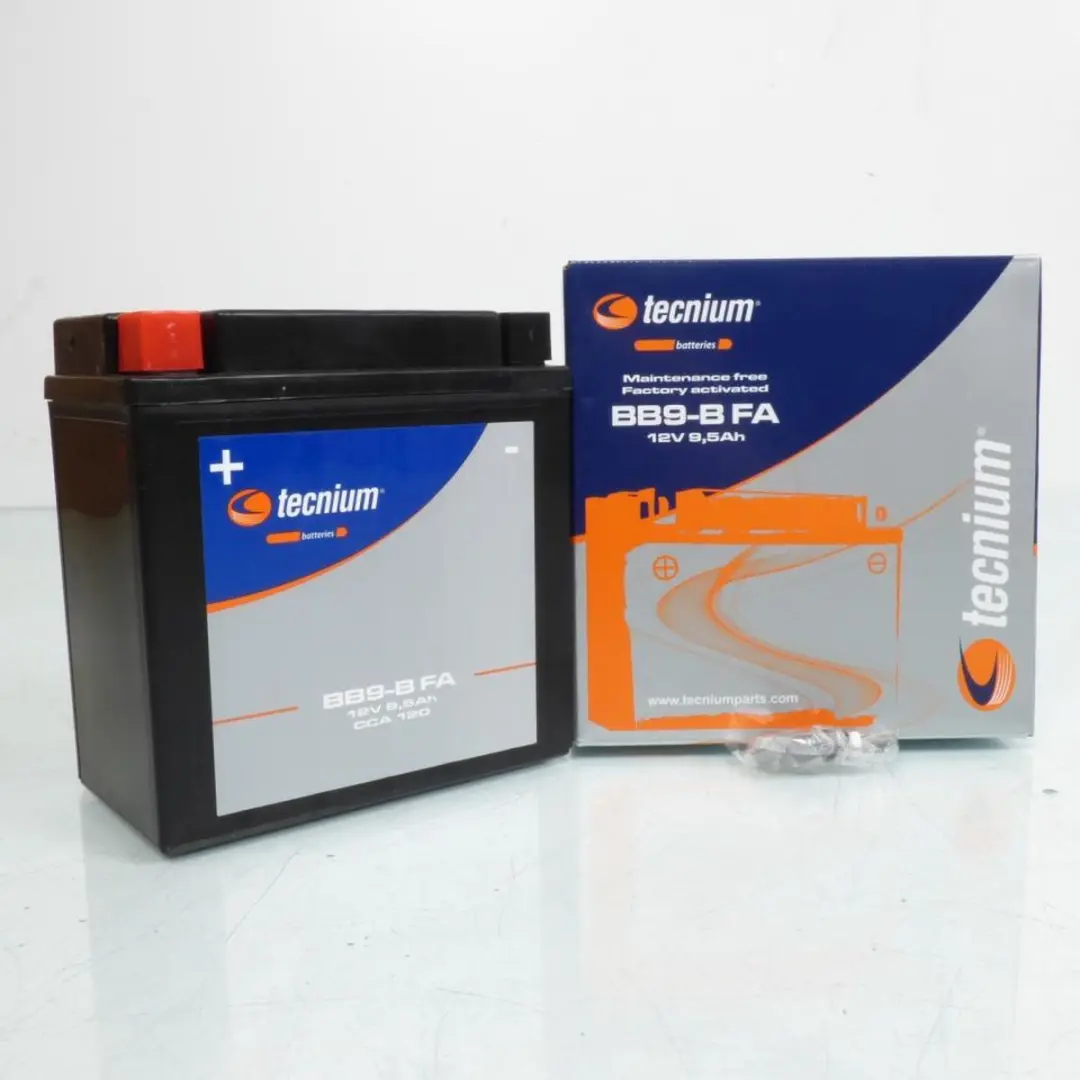 Batterie SLA Tecnium pour Scooter Derbi 150 Boulevard Euro3 2004 à 2007 YB9-B /