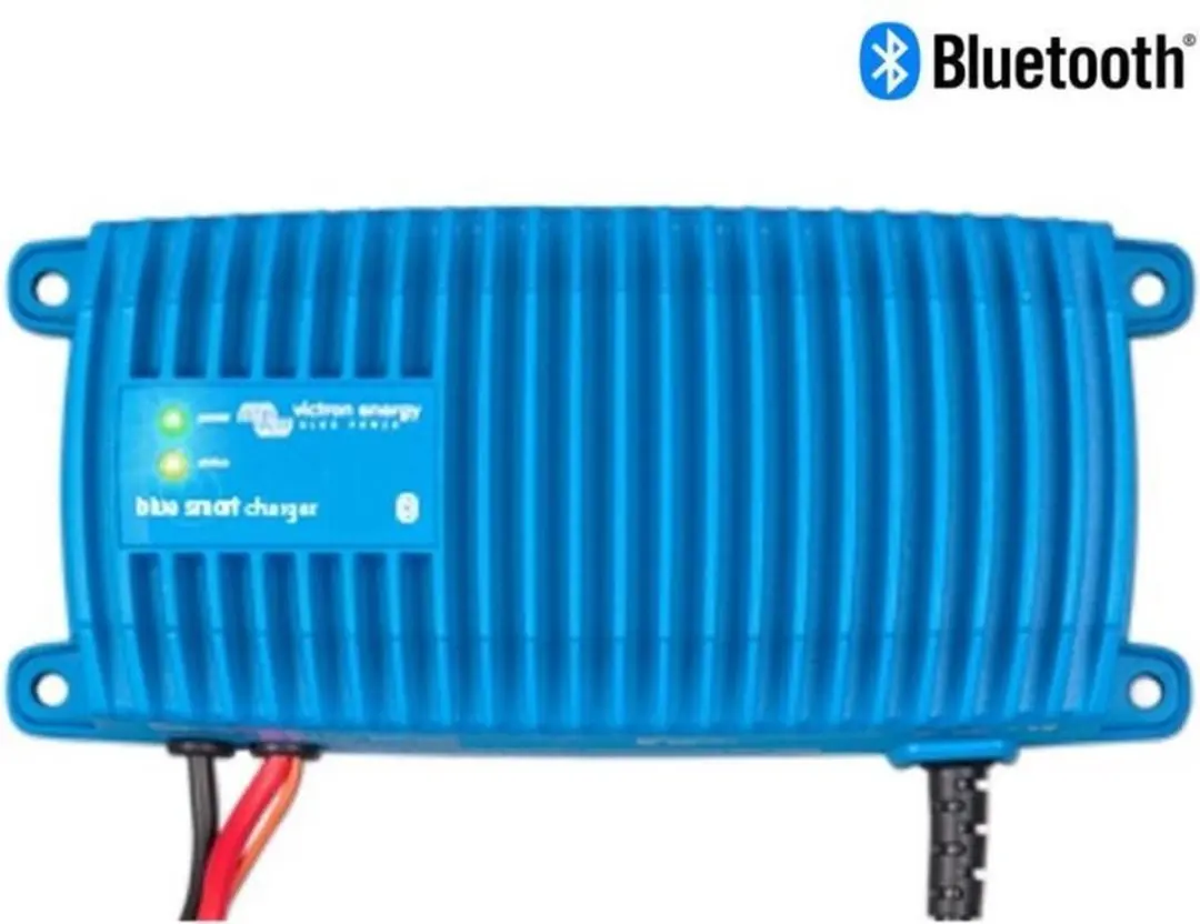 Victron Blue Smart IP67 12V/17A Lader