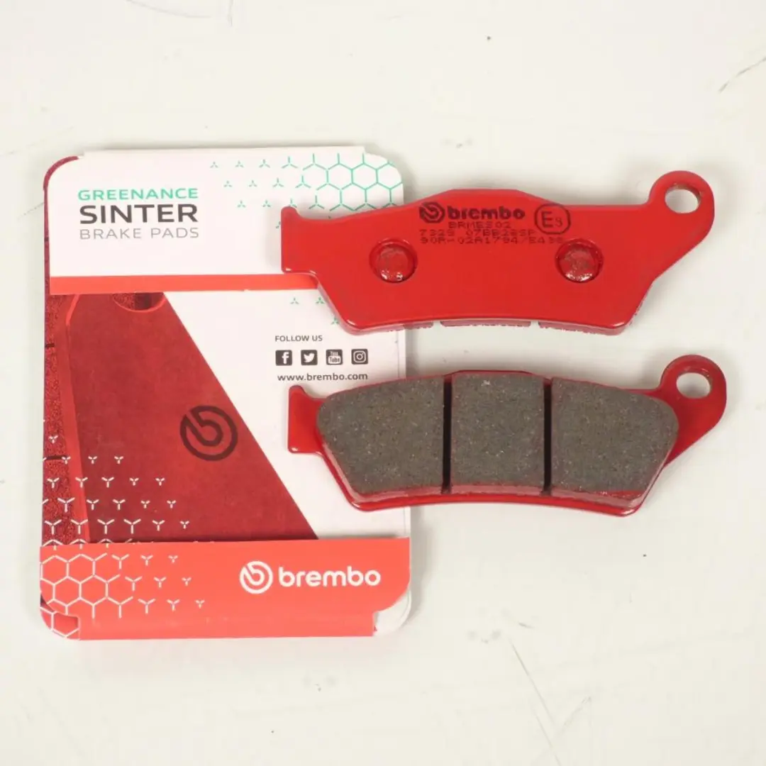 Plaquette de frein Brembo pour Moto BMW 1200 R C 2003 à 2004 MR242 / arrière N