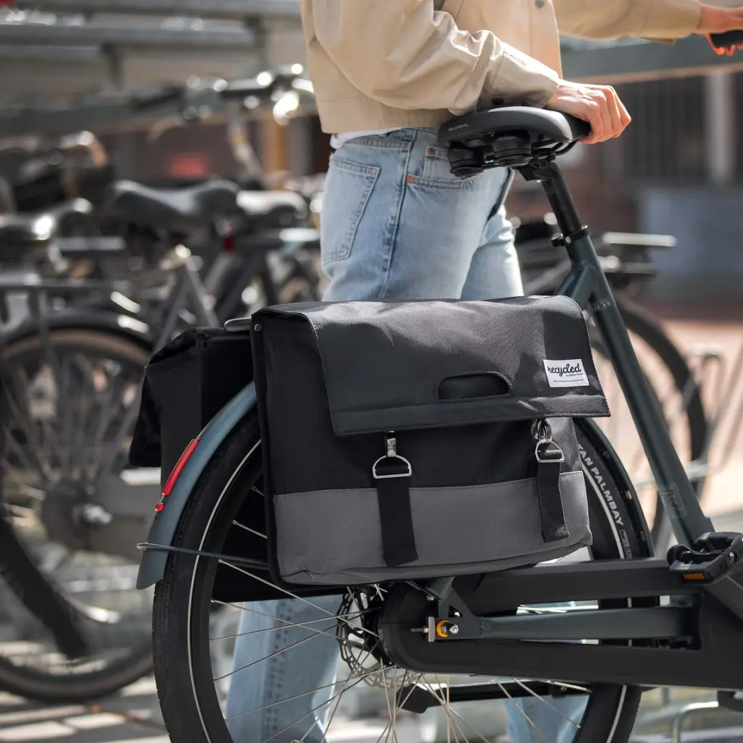 URBAN PROOF Gerecyclede Dubbele Fietstas 40L - Zwart/Grijs