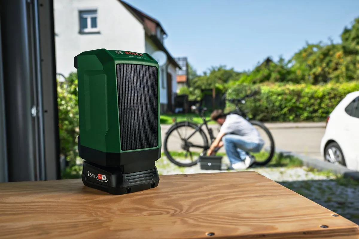 Bosch UniversalSpeaker 18V-1 Bluetooth Speaker - Groen