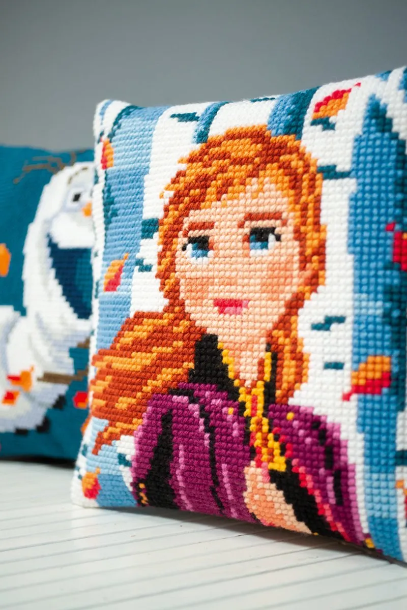 Disney Frozen 2 Anna Kruissteekkussen - Ecru
