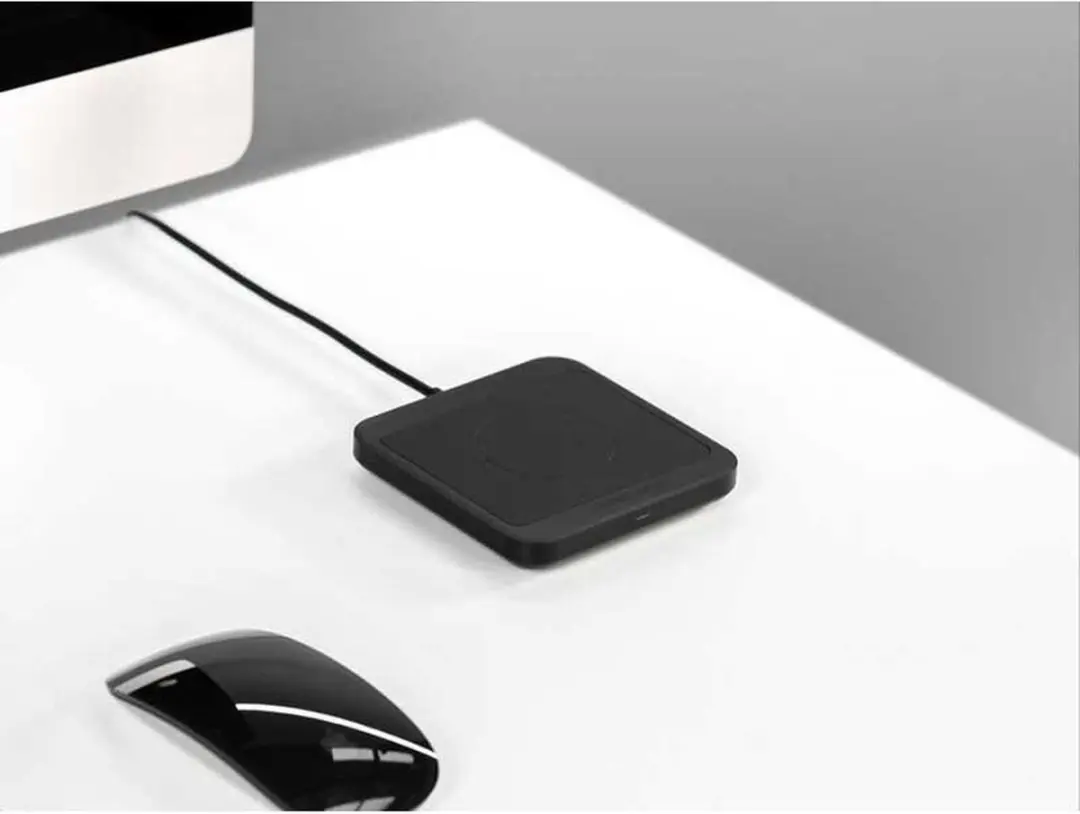 Quad Lock Draadloos Oplaadstation - Zwart