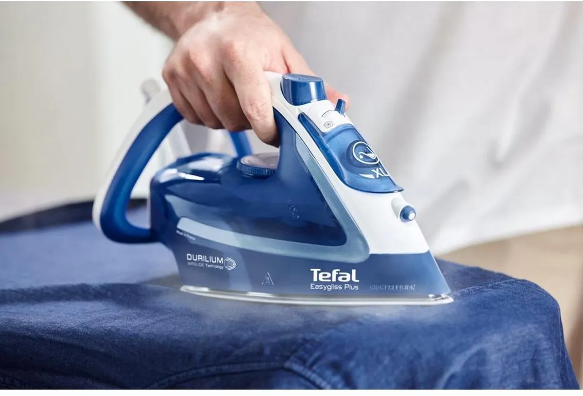 Tefal Easygliss Plus FV5735 Stoomstrijkijzer - 2500W - Blauw