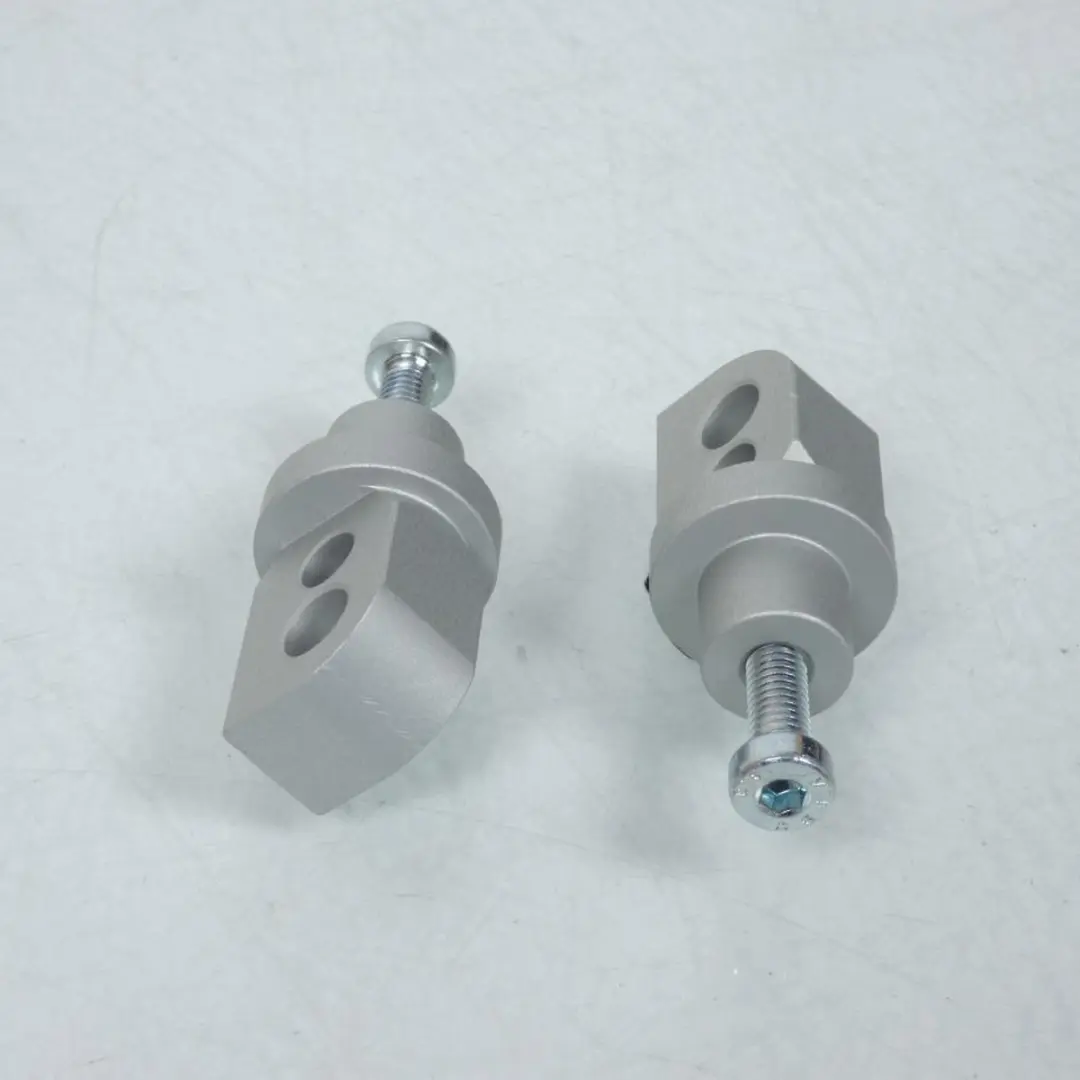 Paire Chape de repose pied Arrière Lightech pour moto Suzuki 750 FTP008SIL