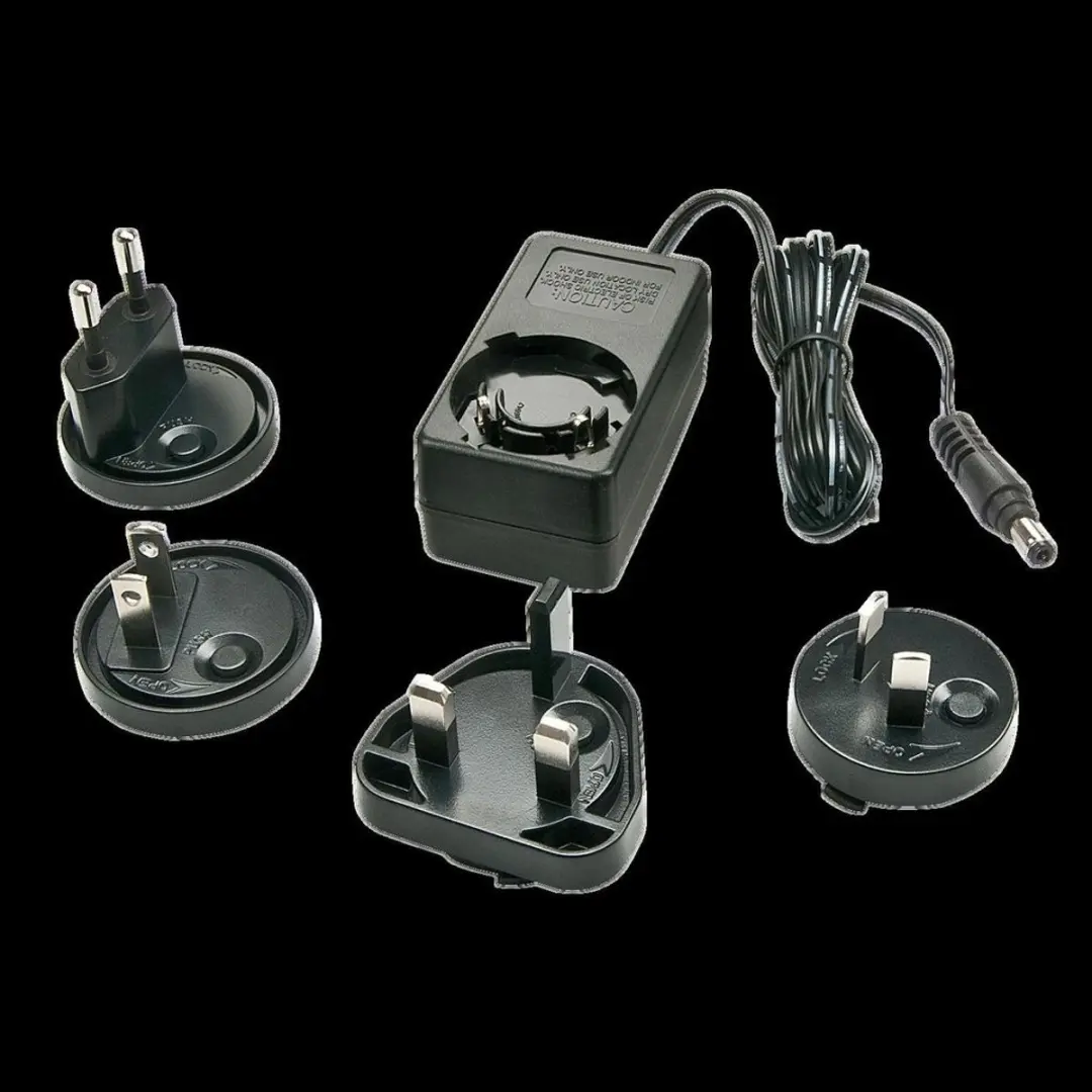 Lindy 73807 AC/DC-inbouwnetvoeding 12V 1.25A