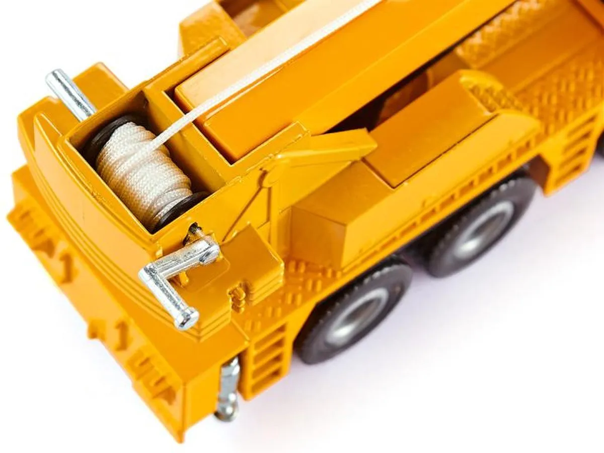 SIKU 2110 Kraanwagen 1:55 - Geel - afbeelding 6 van 6