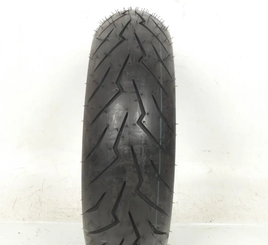 Pneu 110-70-12 Pirelli pour Scooter MBK 125 Nxc Flame X 2004 à 2015 AV Neuf