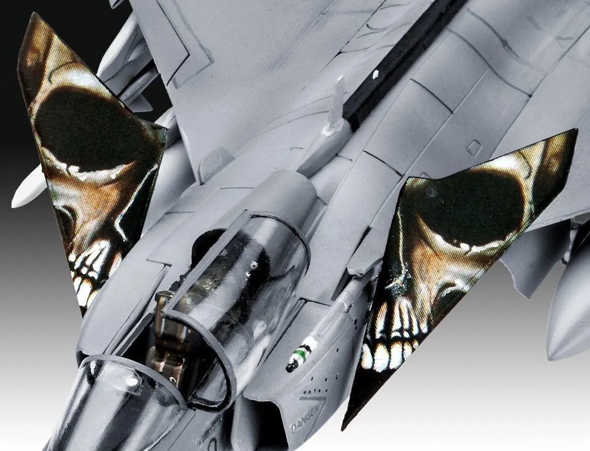 Revell Saab JAS-39C Gripen 1:72 Montagekit - 110 Onderdelen