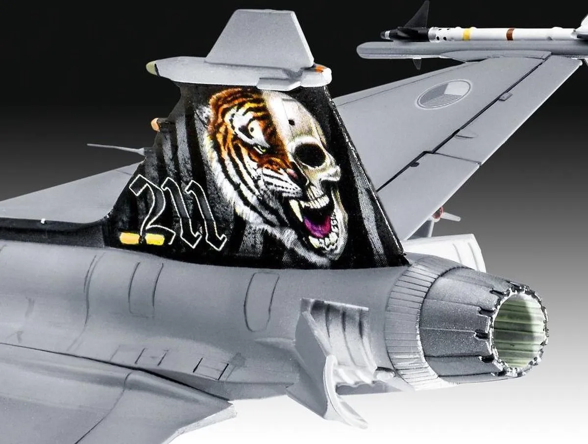 Revell Saab JAS-39C Gripen 1:72 Montagekit - 110 Onderdelen