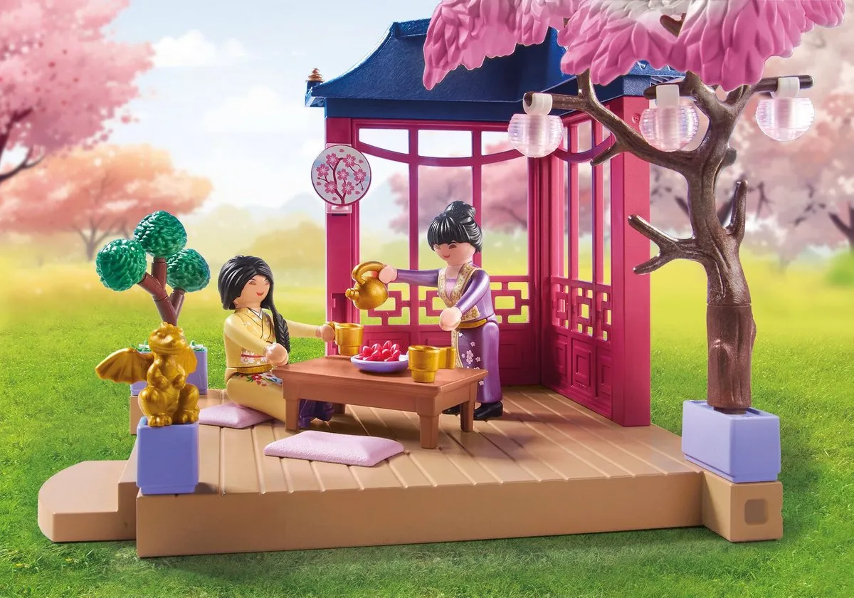 Playmobil My Life Aziatische Tuin met Panda 71762 - Multicolor