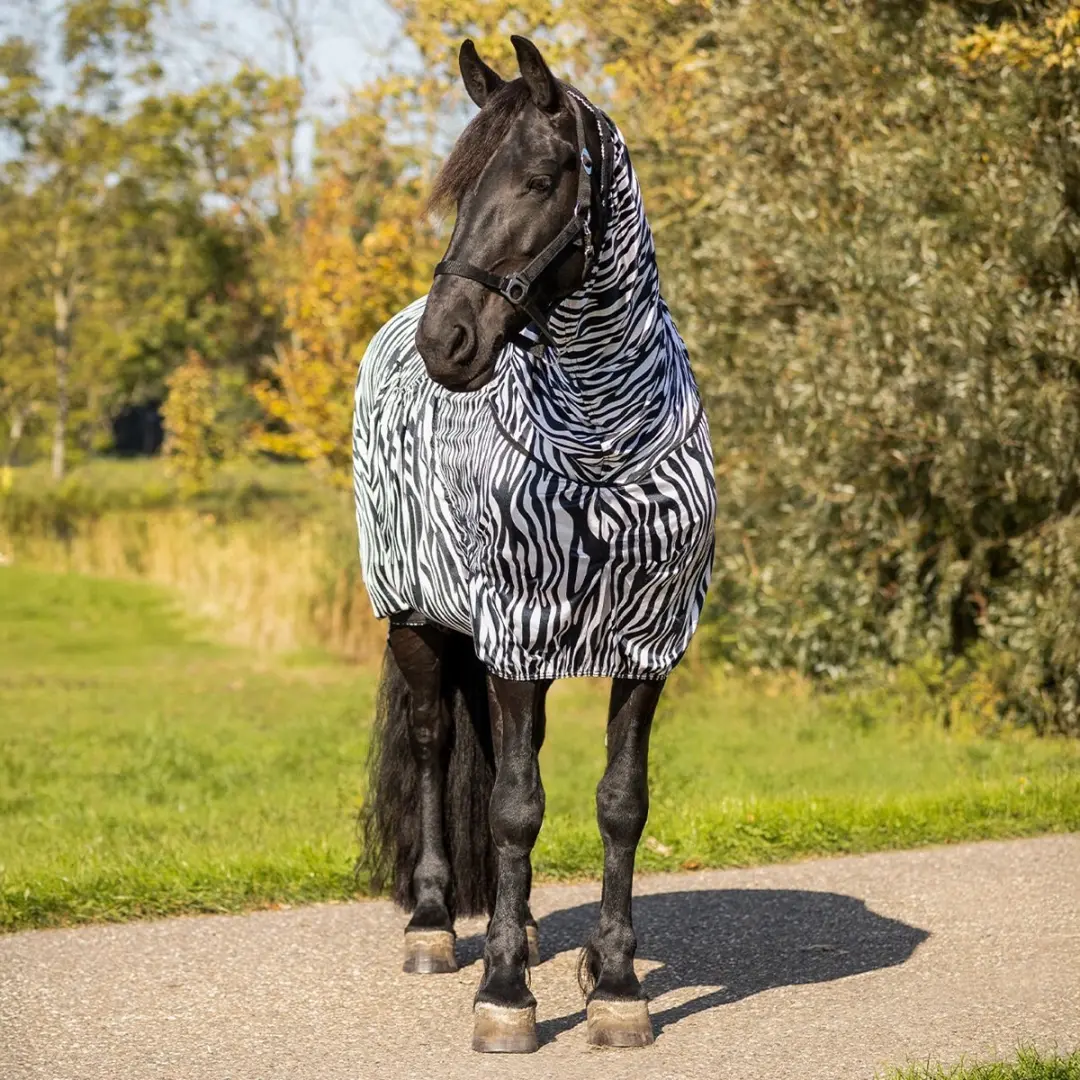 QHP Eczeemdeken Big Neck Zebra - 175cm