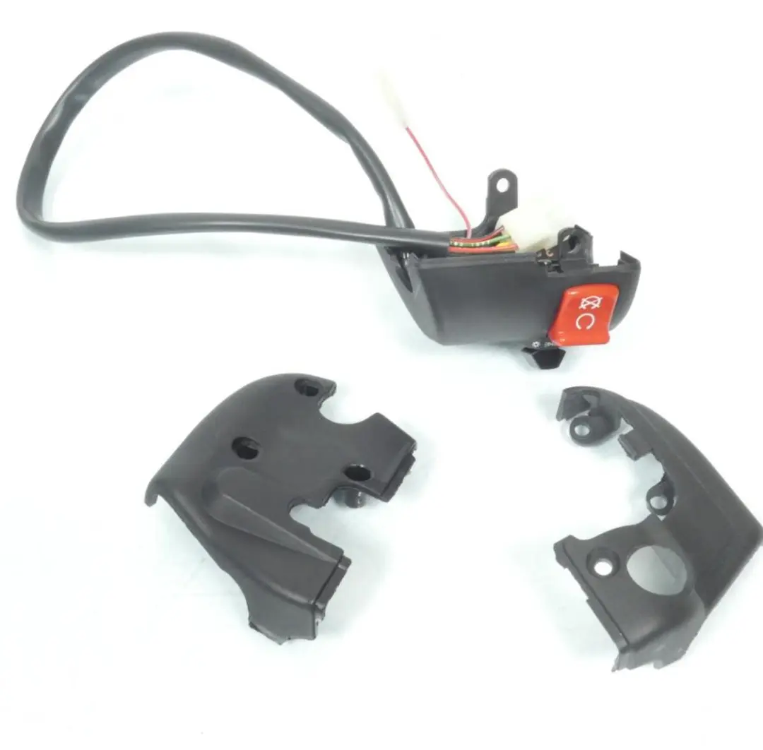 Commodo droit origine pour scooter Aprilia 200 Scarabeo 1999-2004 AP8127226 Neuf
