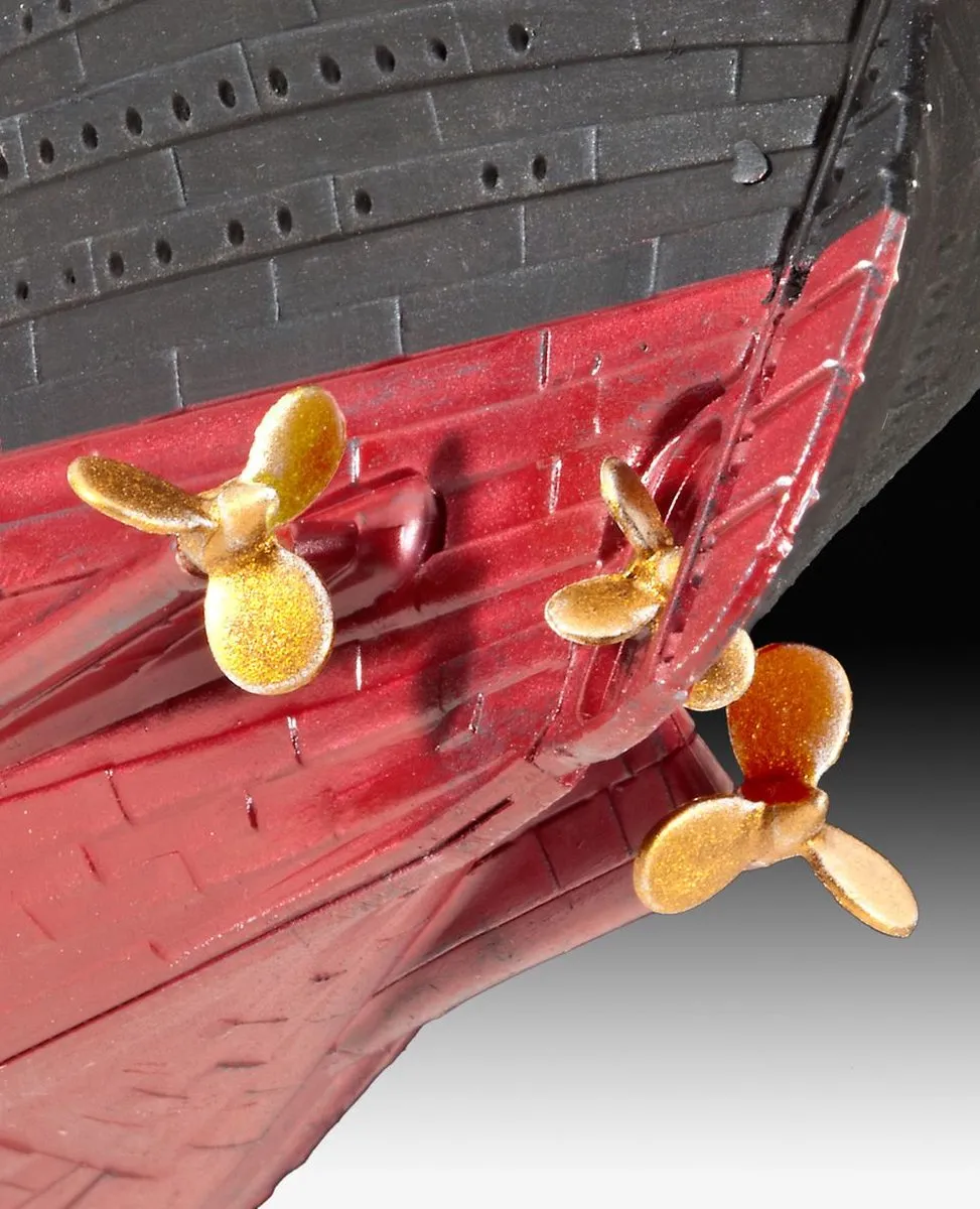Revell RMS Titanic Modelbouwpakket 1:700 - 132 Onderdelen - Multi