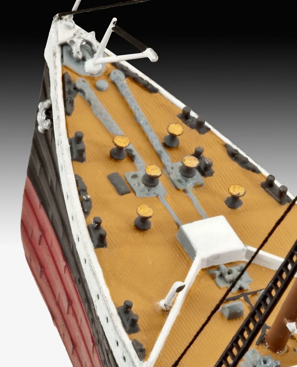 Revell RMS Titanic Modelbouwpakket 1:700 - 132 Onderdelen - Multi