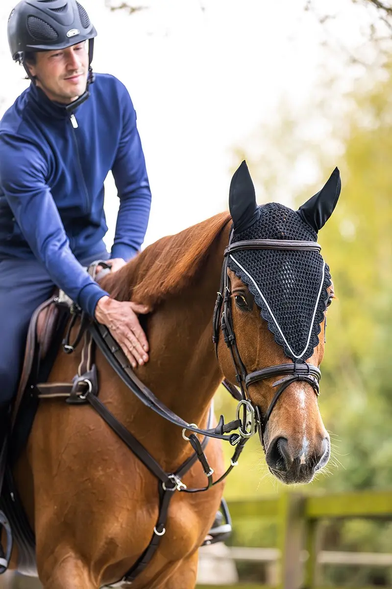 Horsegear Oornetje HGfrome Zwart - Cob