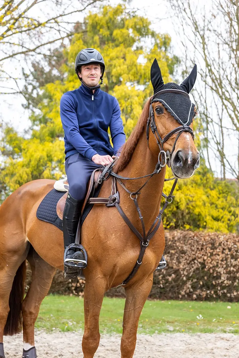 Horsegear Oornetje HGfrome Zwart - Cob