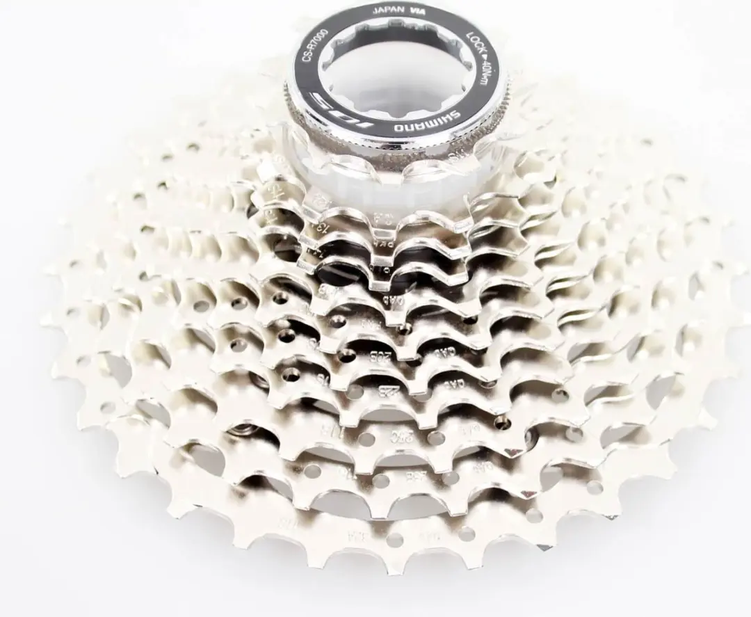Shimano 105 CS-R7000 11-Speed Cassette 11-32 - Zilver