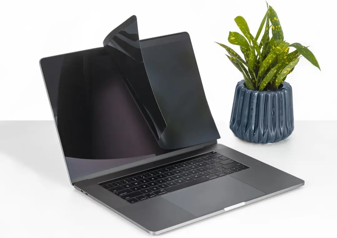 Startech PRIVSCNMAC13 Laptopbeschermer 13 inch - MacBook - afbeelding 4 van 6