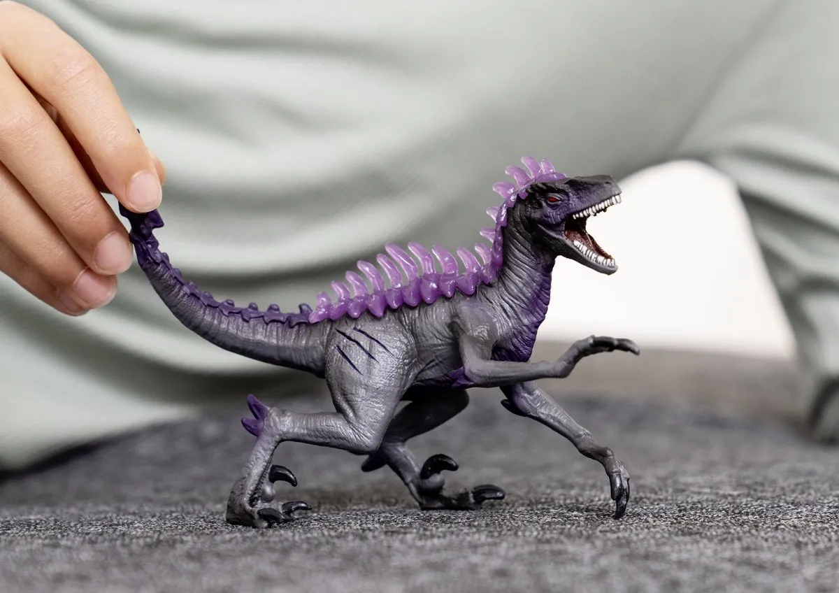Schleich Eldrador Creatures Schaduwraptor 70154 - Speelgoedfiguur - Zwart/Paars