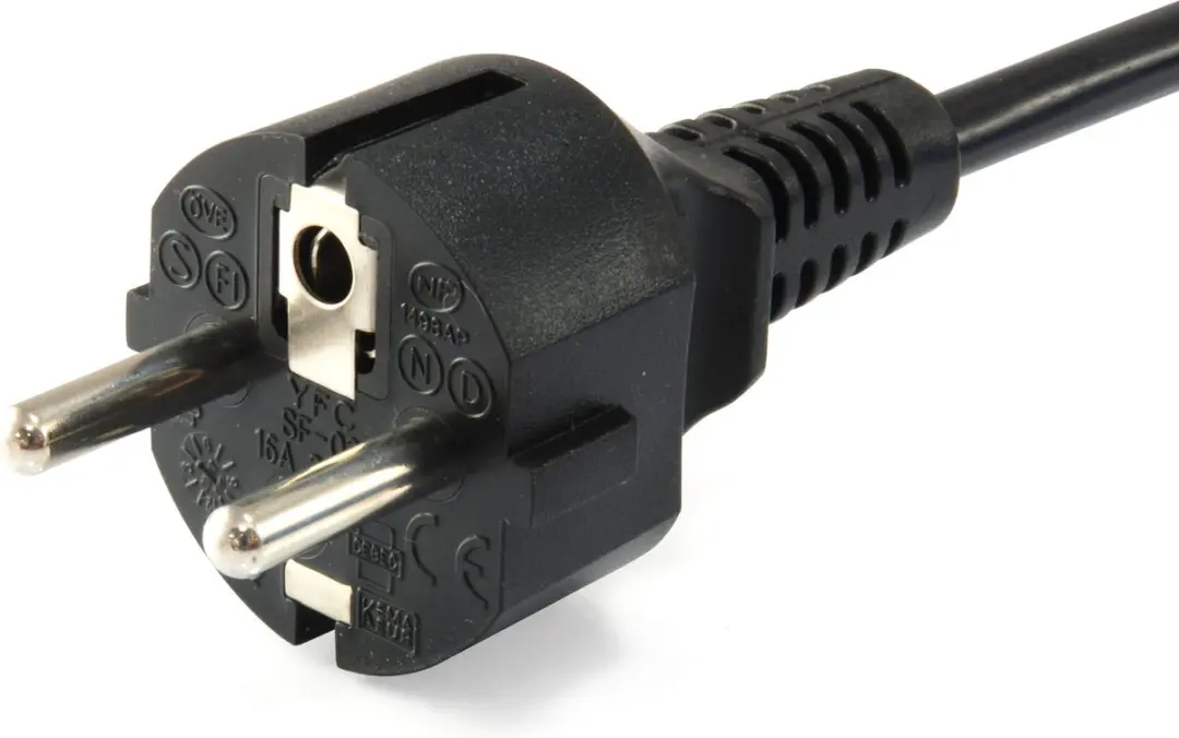 Equip Netstekker F naar C5 3m - Zwart
