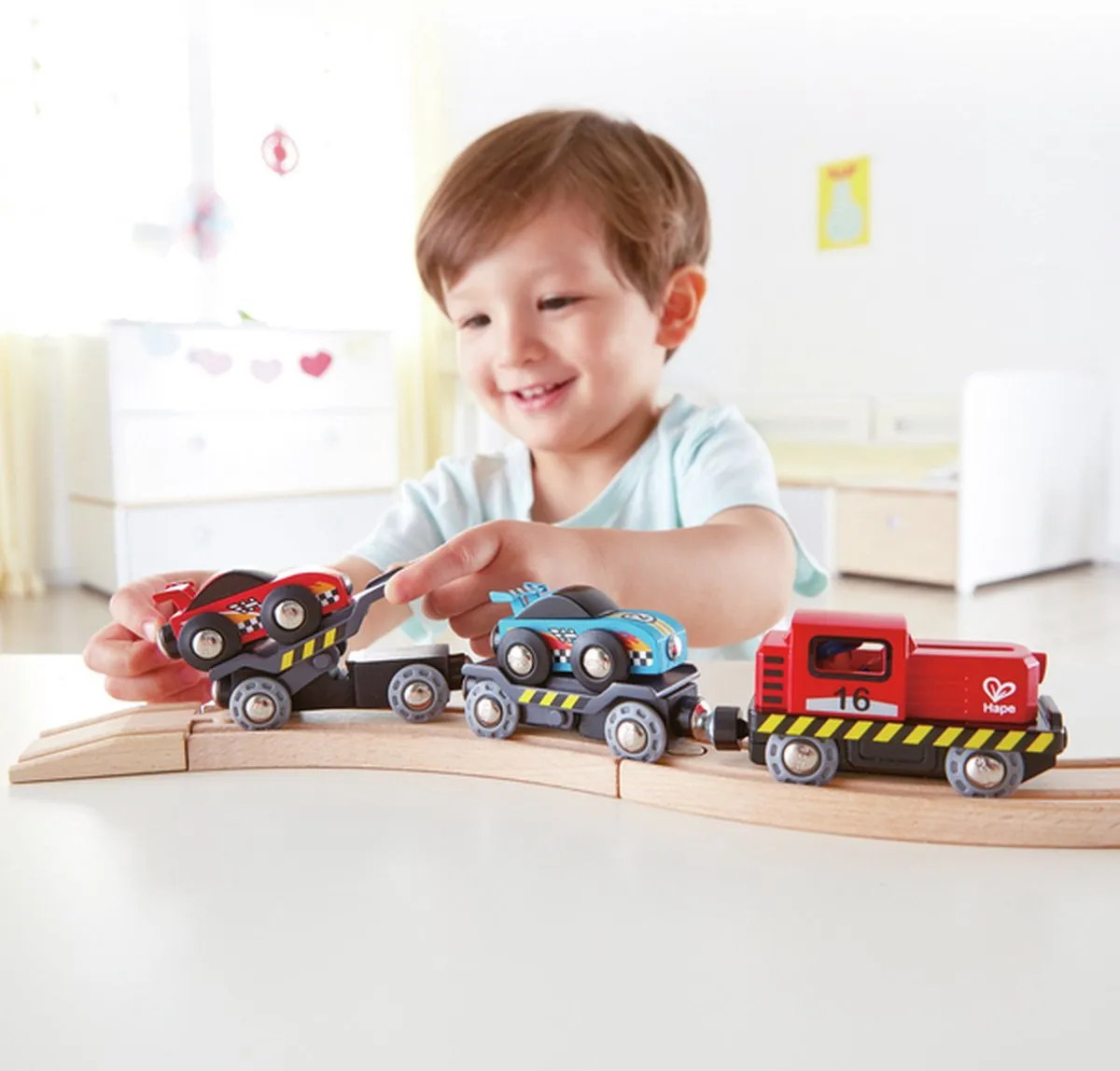 Hape Raceauto Transportwagen E3735 - 6 Stuks - Veelkleurig