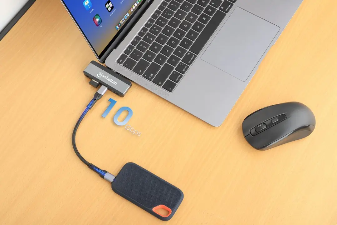 Manhattan 190404 USB-C 4-in-1 Dockingstation - Zwart