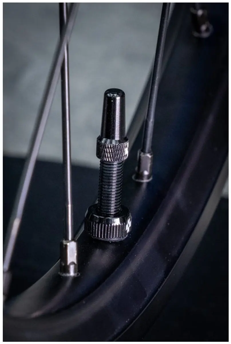 Muc-Off Tubeless Valve Kit V2 - 2 Stuks - 80mm - Zwart