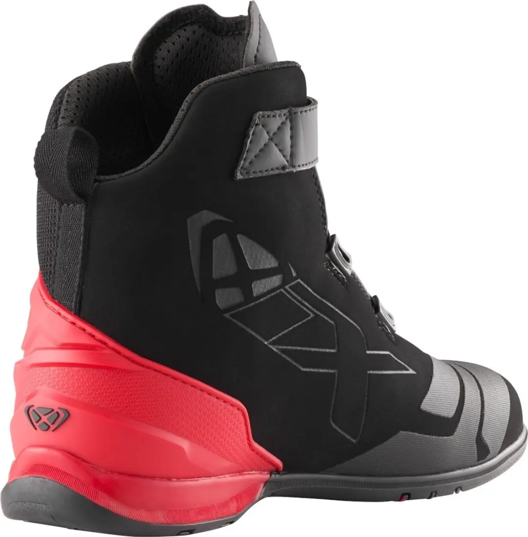 IXON Bull 2 Air Motorschoenen 43 - Zwart/Rood