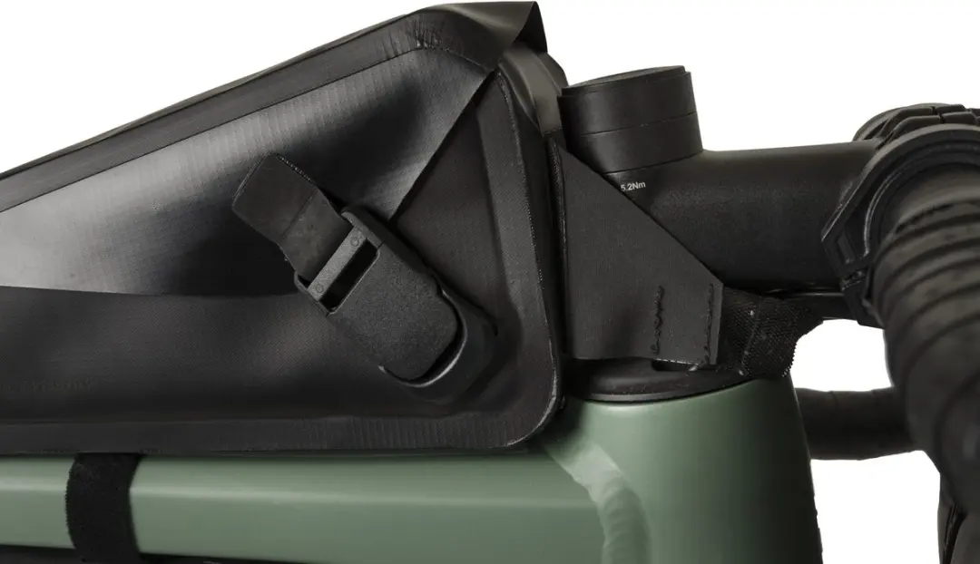 AGU Bolt-On Top-Tube Frame Bag - 0.7L - Zwart