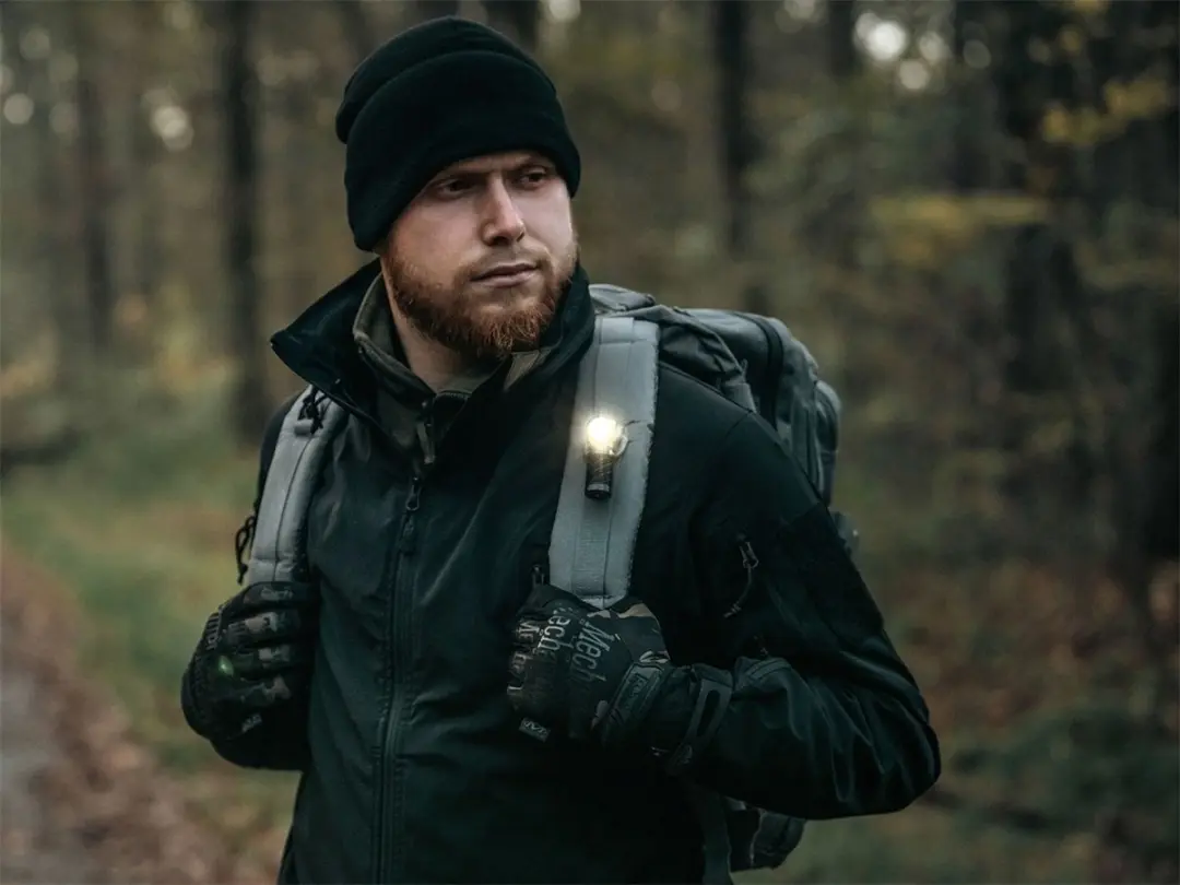 Olight Perun 2 Mini Zaklamp - 1100 Lumen - Zwart - afbeelding 4 van 6