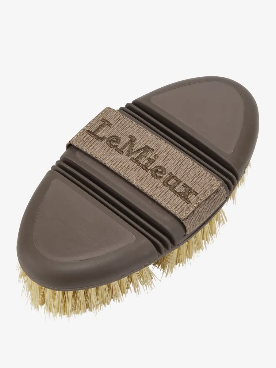 LeMieux Flexi Scrubbing Borstel Apricot