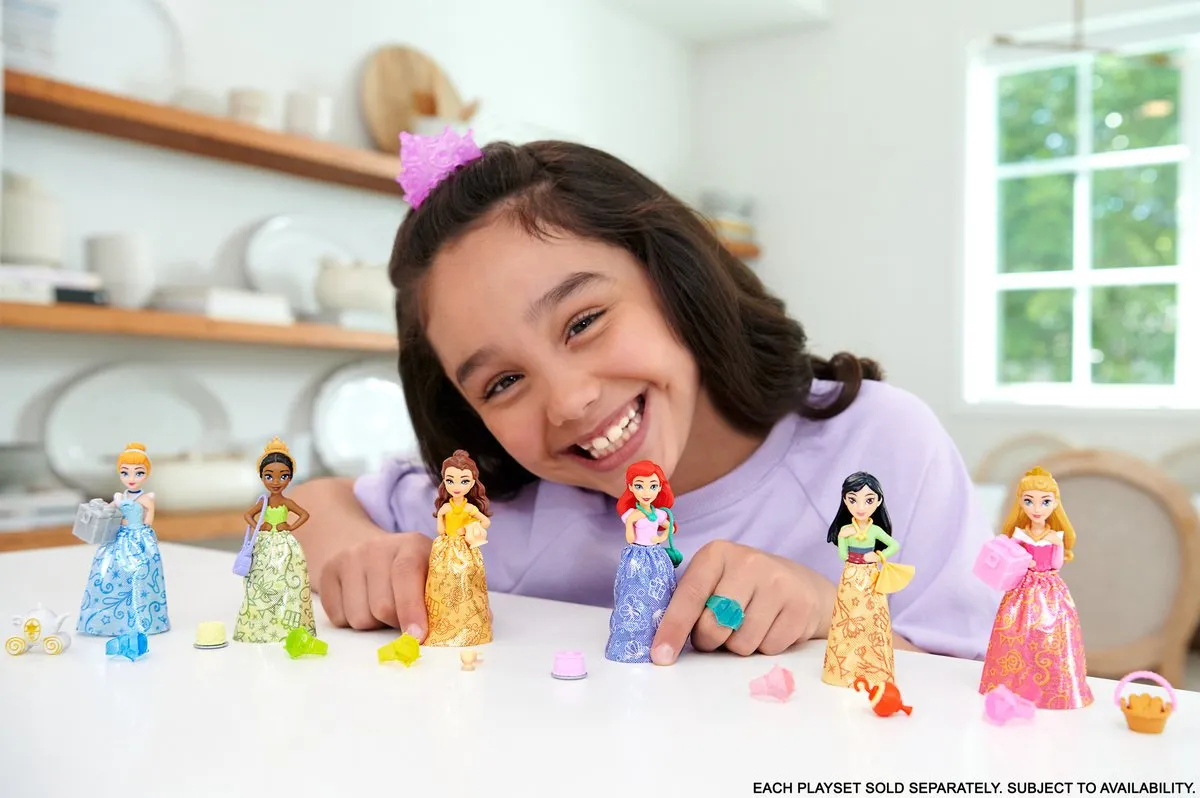 Disney Prinses HMK83 Color Reveal Feesteditie Minipop