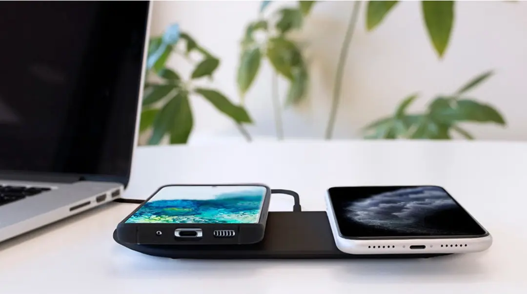 Mobiparts MP-108-27 Dual Fast Wireless Charging Pad - 10W - Zwart - afbeelding 5 van 6
