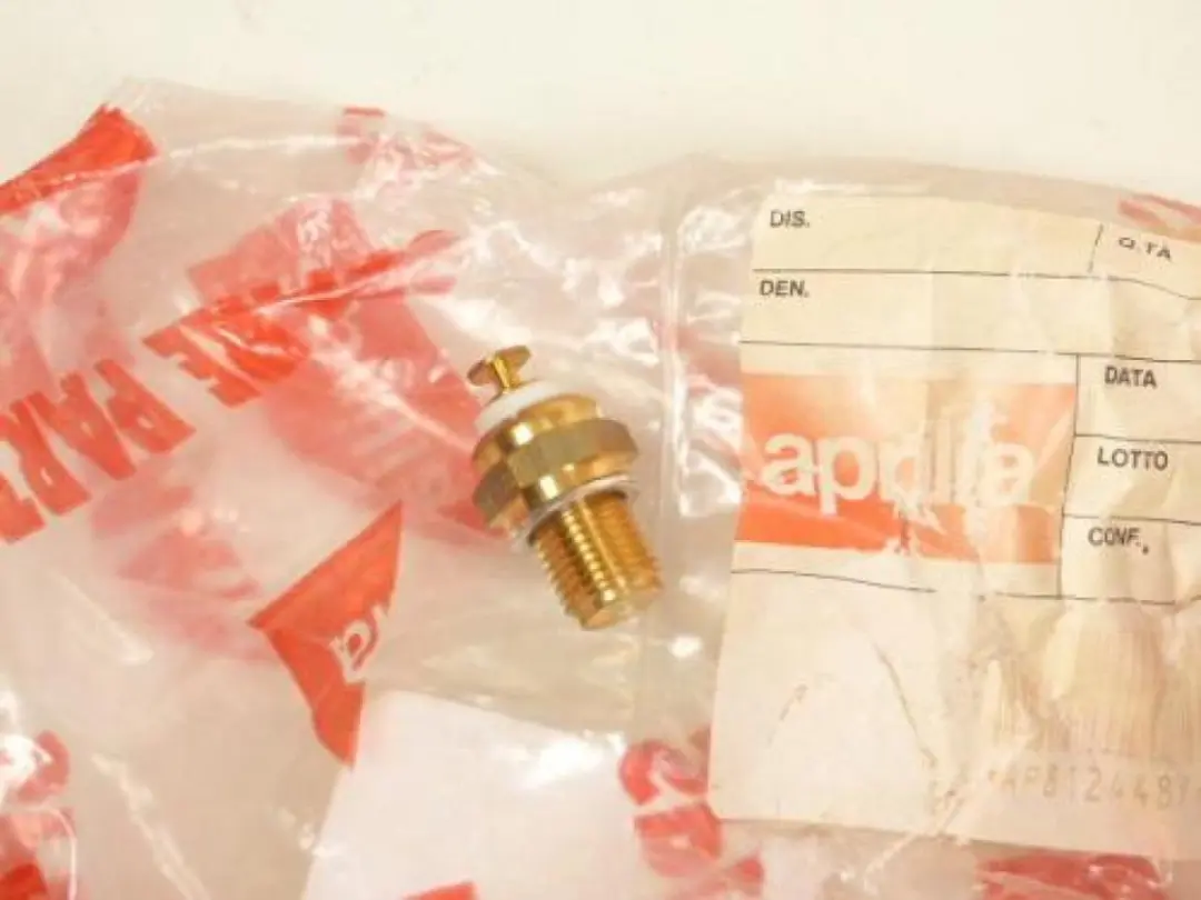 originele temperatuursensor voor aprilia 125 rs 1995 tot 2010 ap8124487 nieuw