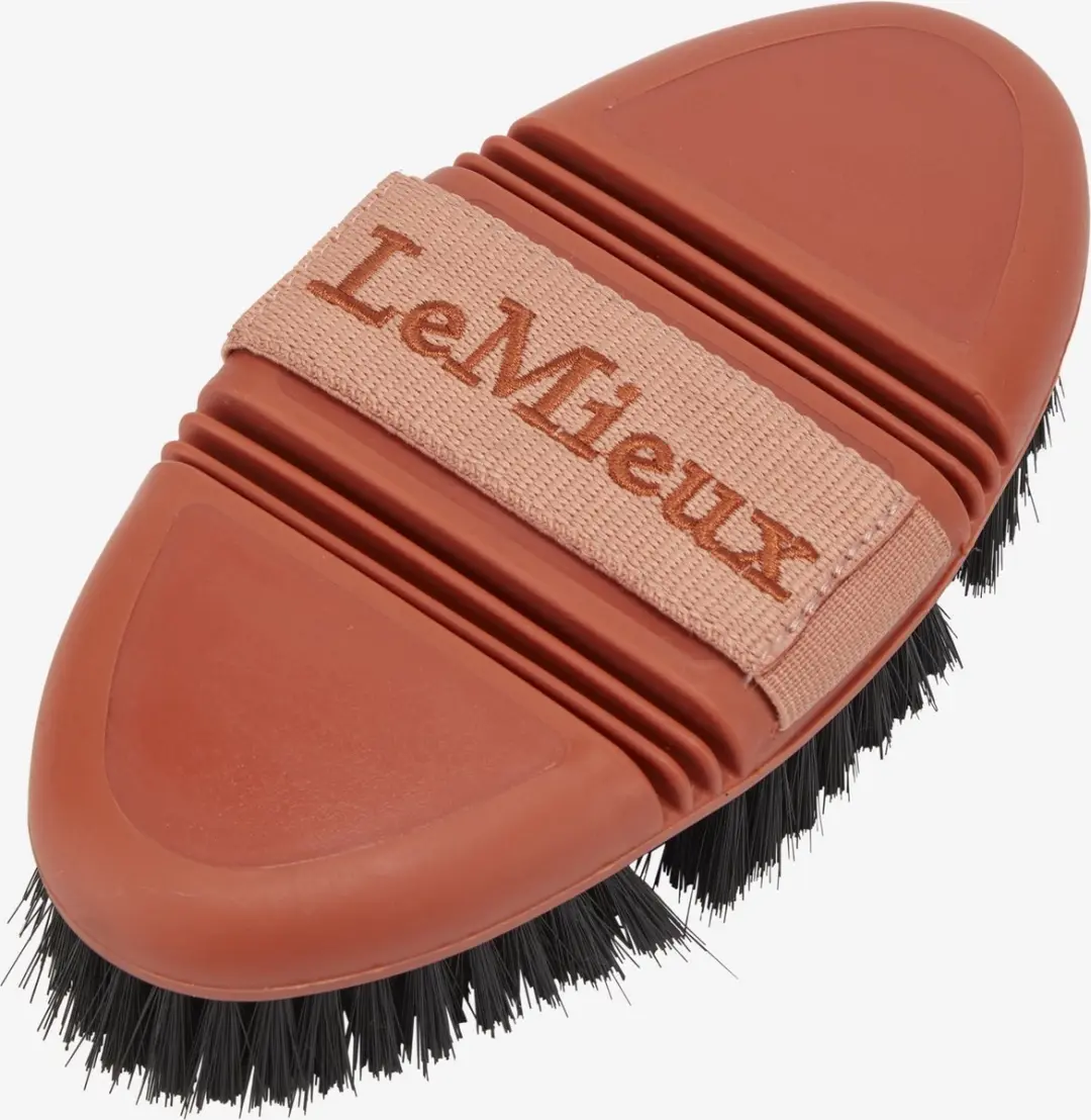 LeMieux Flexi Zachte Body Borstel Oak Green