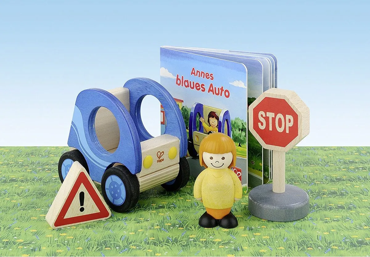 Hape Meine Kleine Welt Smart Car and Driver - Multicolor