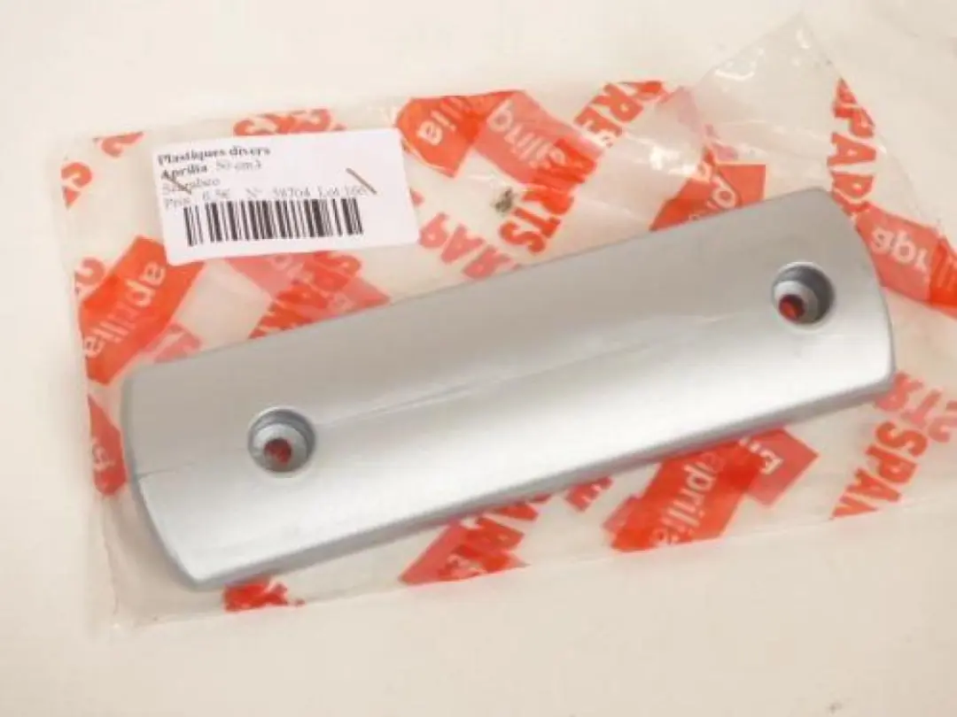 origineel plastic voor scooter aprilia 50 scarabeo 2001-2004 ap8258249 nieuw