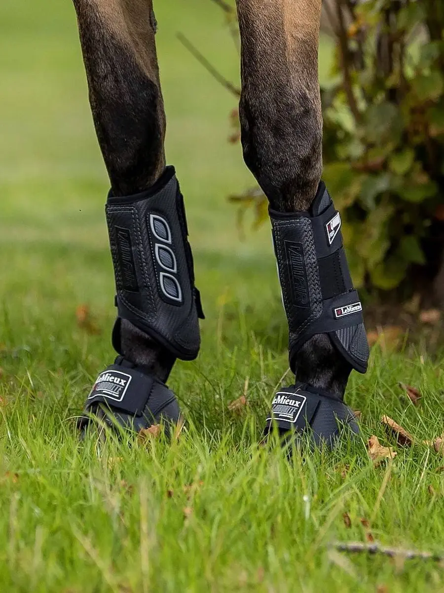Lemieux Carbon Air XC Beenbeschermers Front - Zwart Large - afbeelding 6 van 6