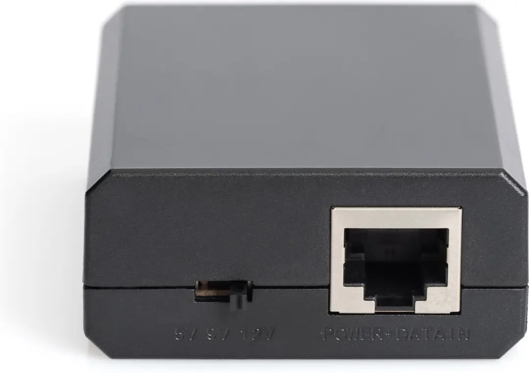 Digitus DN-95205 PoE Adapter & Injector - Gigabit Ethernet - Zwart