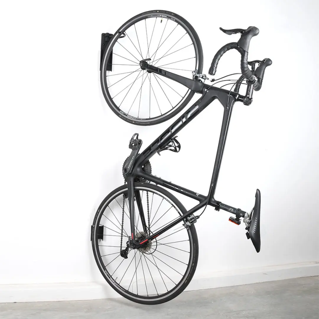 Ruimtebesparend verticaal fiets opbergsysteem