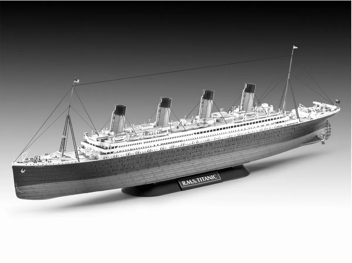 Revell RMS Titanic Modelbouwpakket 1:700 - 172 Onderdelen - Multi