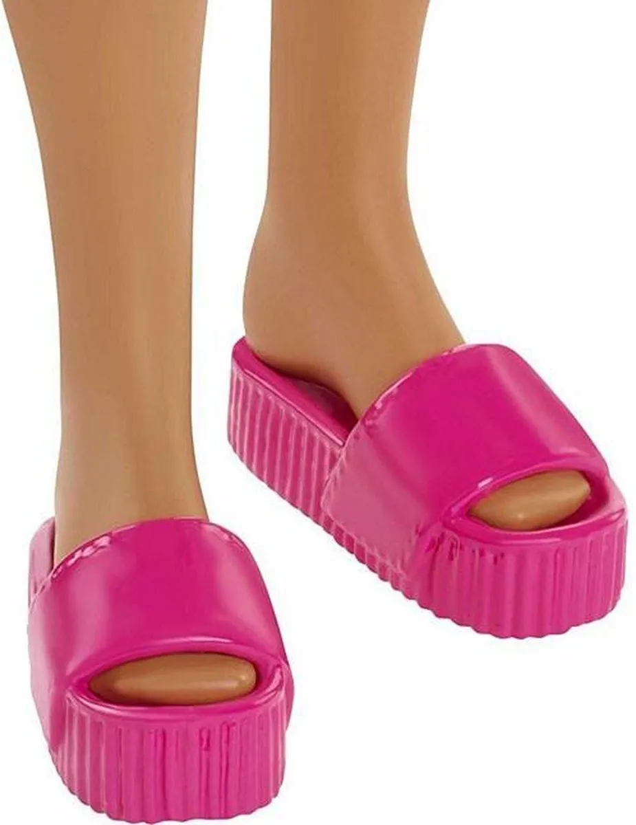 Barbie Malibu Barbie 50th Pop GRB38 - Multicolor
