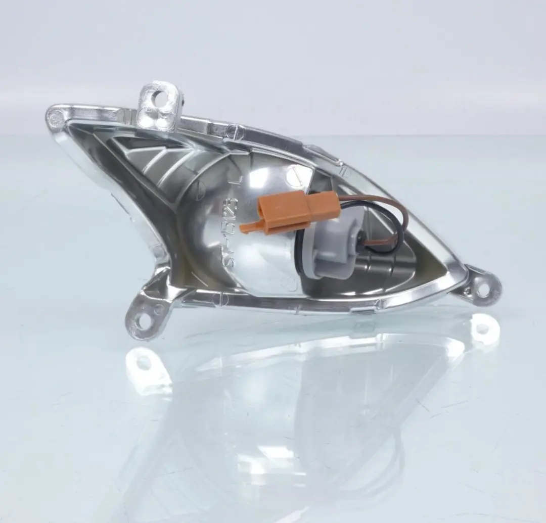 Clignotant Vicma pour Scooter Yamaha 125 Cygnus X 2007 à 2012 AVG Neuf