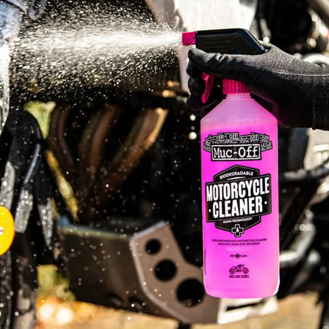 Muc-Off Motorcycle Care Duo Kit - 1,5L - Roze/Zwart